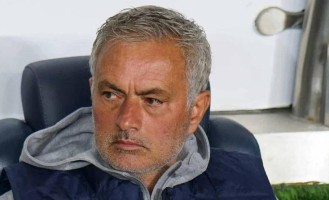 皇马认真考虑邀请穆帅，放权能吸引穆帅，曼联球星有望转会皇马