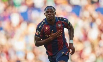 1.2亿标价+7成工资帽！穆帅6500万锁主力，欧冠没了就要卷铺盖？