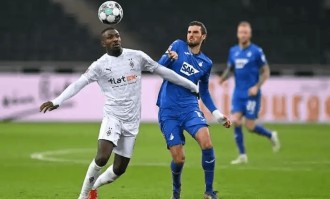 德甲冲欧生死卡位战！霍芬海姆VS门兴前瞻：主场4连胜碾压VS残阵阻击，比分预测锁定2-3球