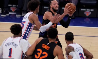 马克西30+9布伦森22+9 76人终结尼克斯连胜